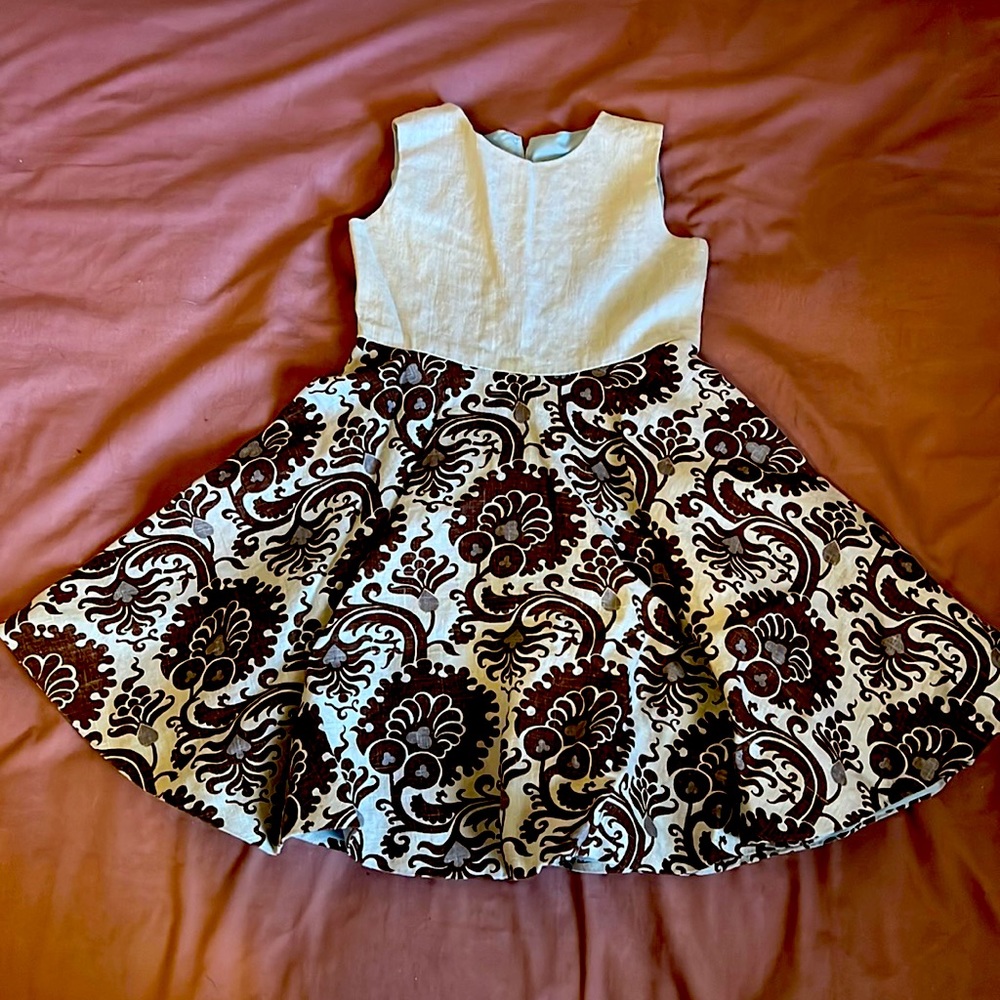 Girls dress size -4